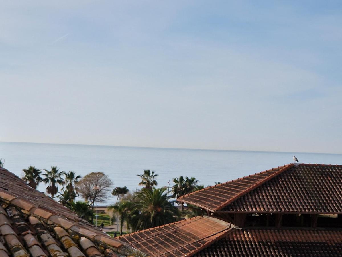 Le Palmaro Apartment Menton Ngoại thất bức ảnh